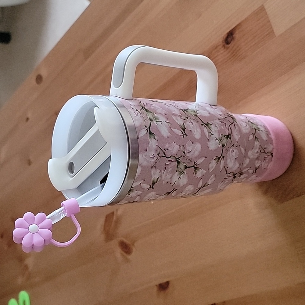 Brand new violet floral 40oz Stainless Steel Tumbler set
